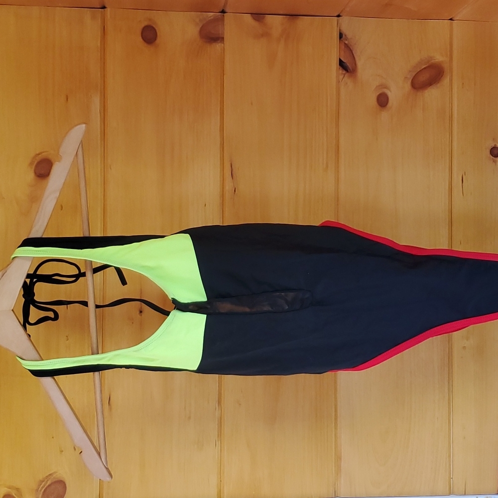 NWOT Ali Express color block high cut one piece.  Size Medium